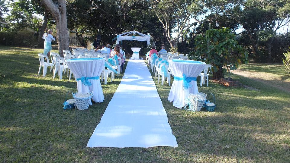 Wedding under the trees